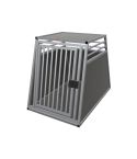 Einzelbox aus silbernem Aluminium und dunkelgrauen Sichtelementen mit Stabrohrtür und schwarzem Verschluss. Anschlag ist auf der linken Seite.